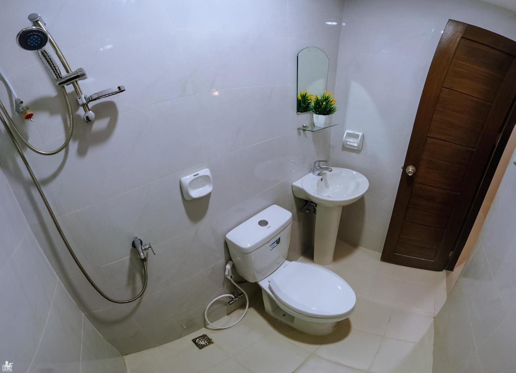 Dianna'S Inn Корон Номер фото